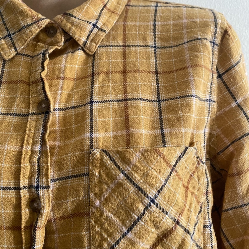 Yellow Flannel - Picture 3 of 6